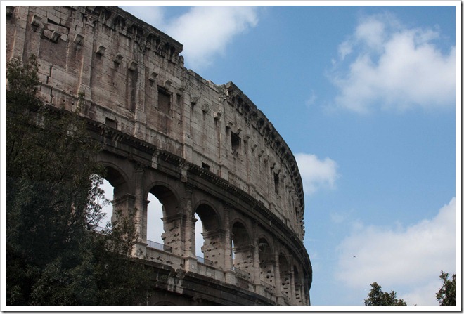 2009 04 07 Rome Colosseum