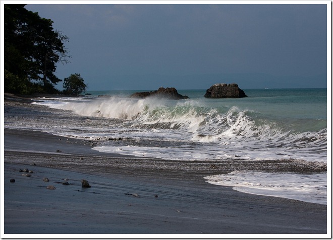 2010 March 16 On the beach_-19