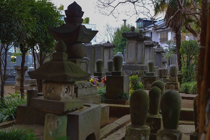 2013 03 20 cemetary-27