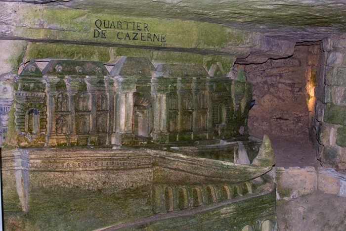 2008 Dec 28 Paris Catacombs_-9