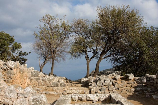 2008 Oct 22 Abandonded city of Lato Crete  (81)