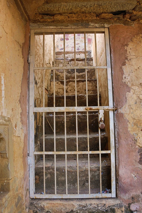 2013 12 27 Abhaneri Step Well_-35-2